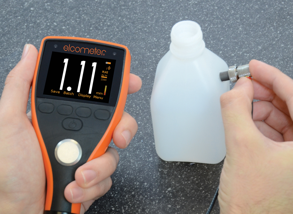 Elcometer PTG with Graphite Delay Line measuring plastic bottle
