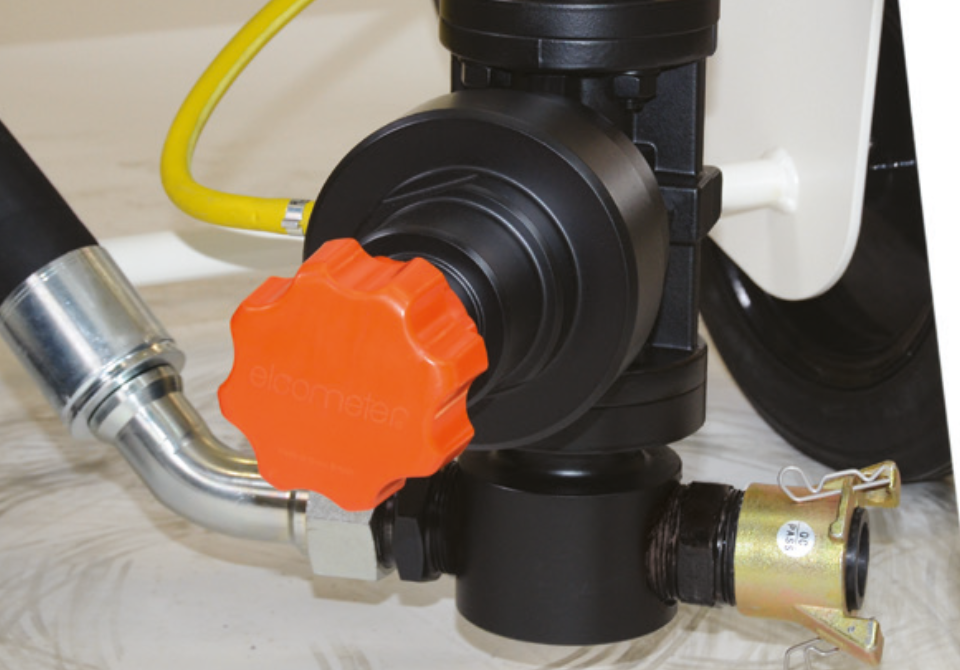 Elcometer 456 Separate Coating Thickness Gauge Easy to read screen