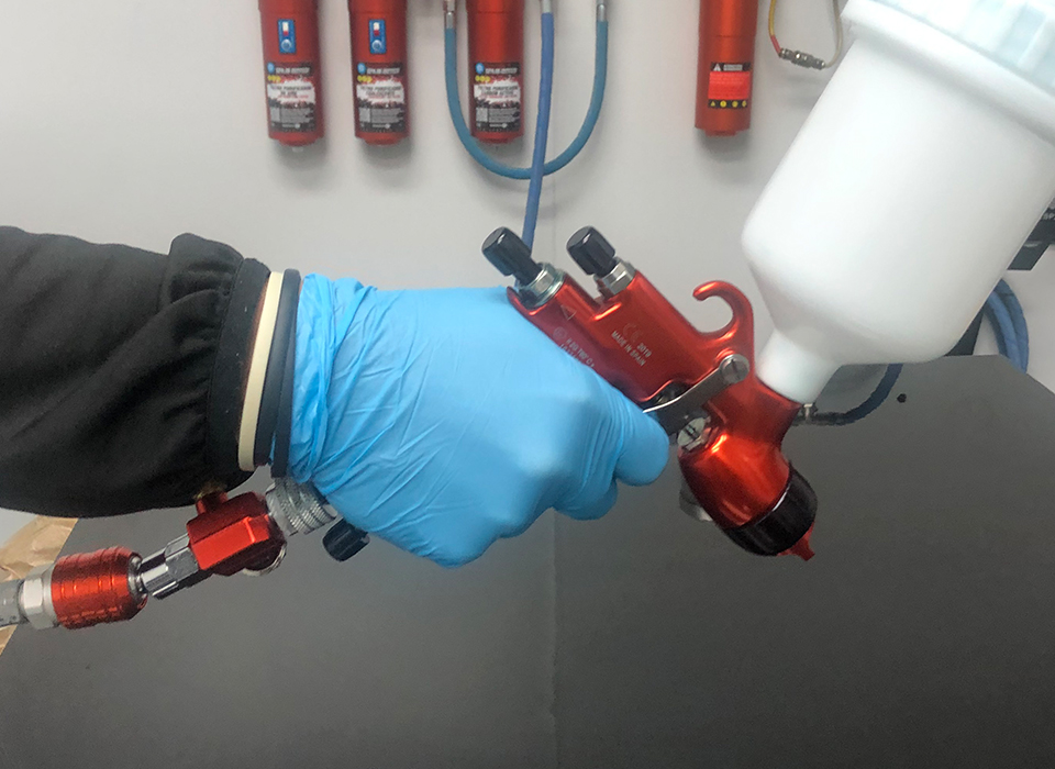 Sagola 4600 Spray Guns ergonomic design provides better comfort